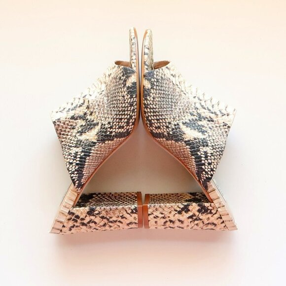 Steve Madden Cream & Black Esmeralda Snakeskin Peep Toe Mules / Slip On Sandals - Picture 11 of 16